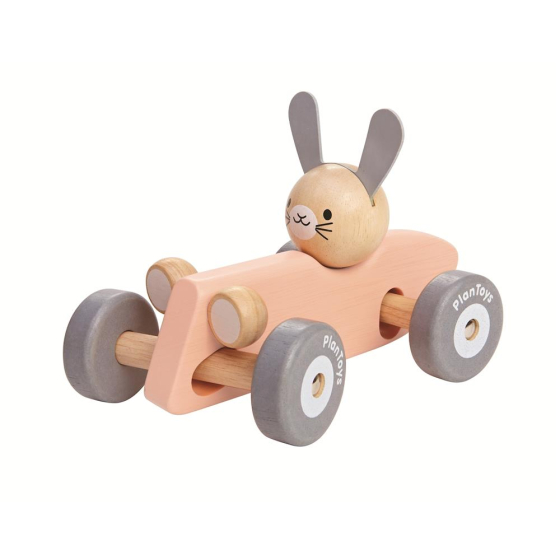 PlanToys Hase im rosa Rennwagen